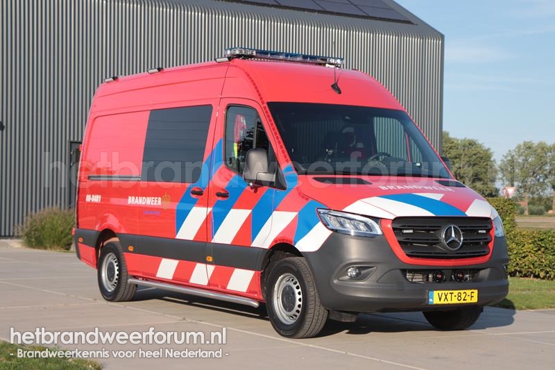 08-8481 Personeel/Materiaalvoertuig