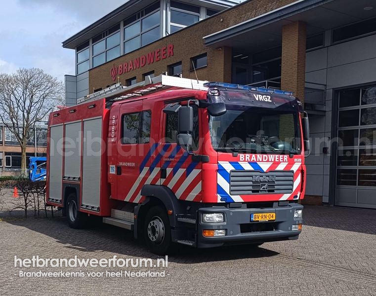 08-9033 Tankautospuit