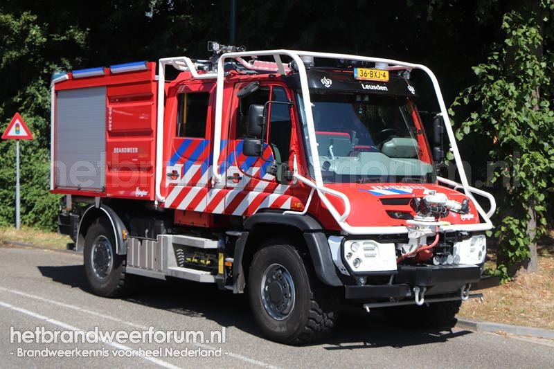 09-2244 Natuurbrandbestrijdingsvoertuig