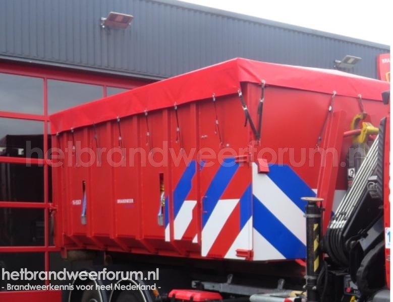 16-9267 Slangenhaakarmbak Grootschalige Watervoorziening