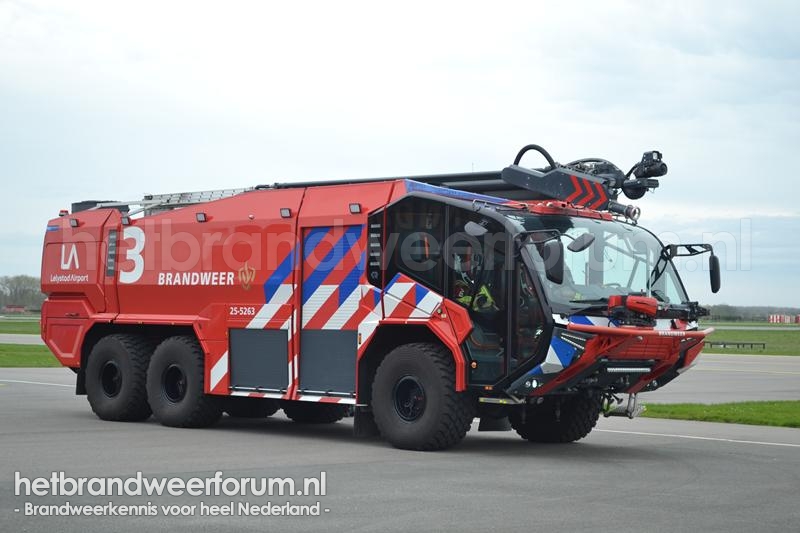 25-5263 Crashtender