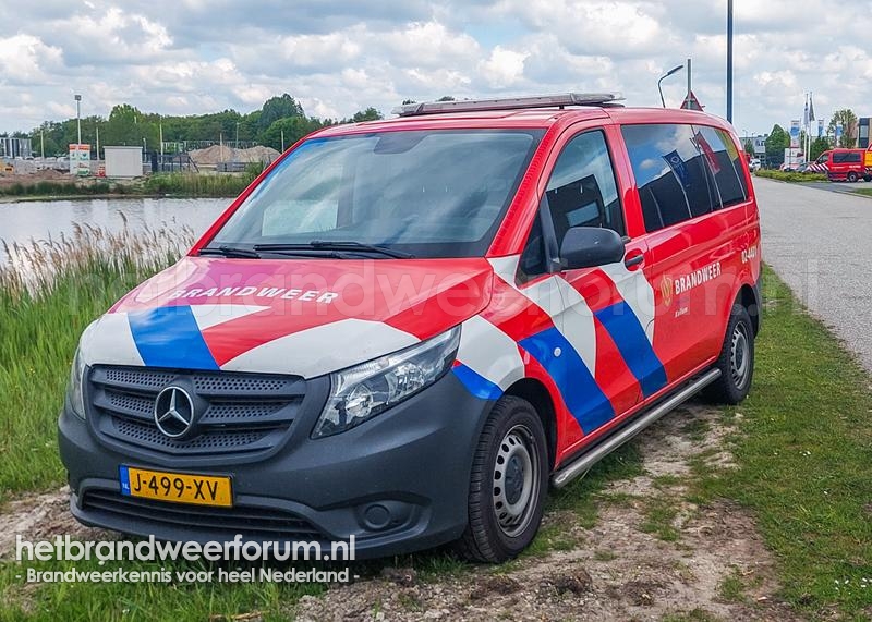02-4401 Dienstbus