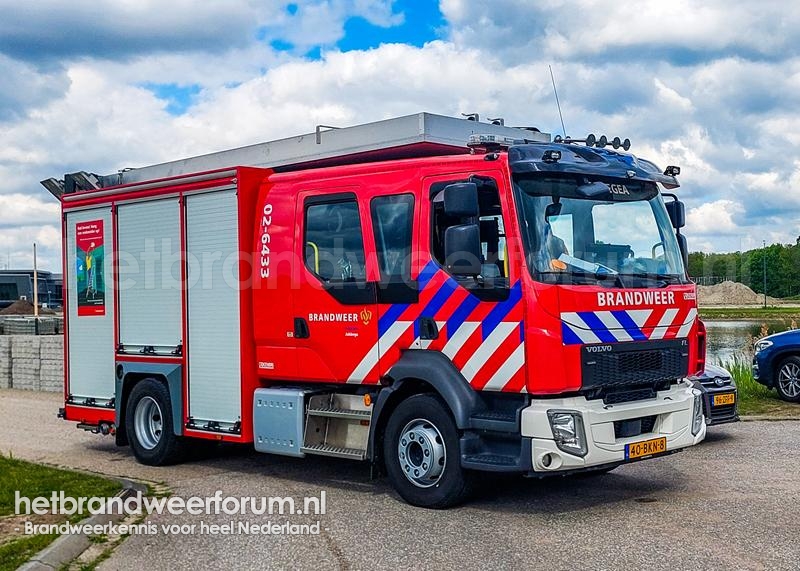 02-6433 Tankautospuit