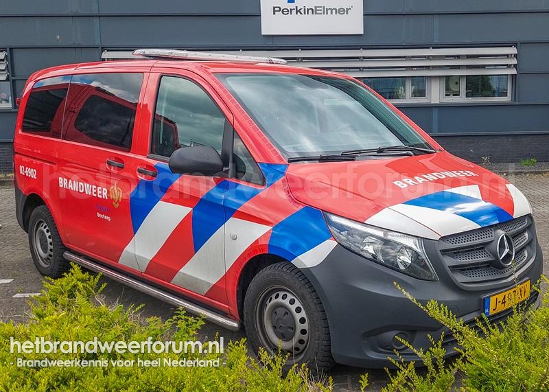 02-6902 Dienstbus