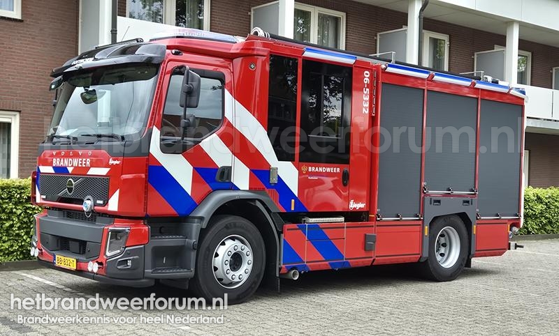 06-5332 Tankautospuit