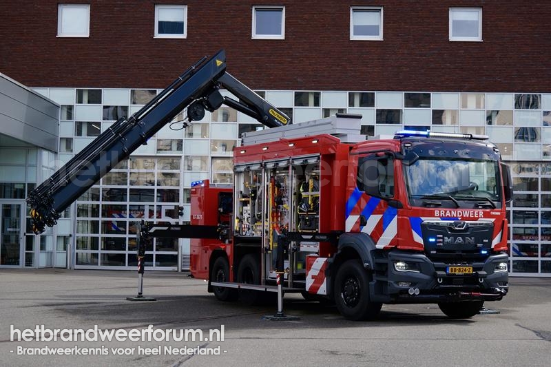 07-3671 Hulpverleningsvoertuig met Kraan