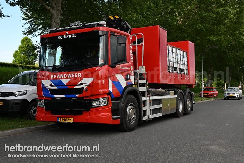 12-9283 Haakarmvoertuig met Kraan