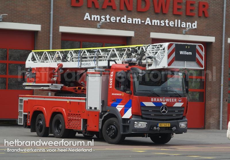 13-3551 Autoladder