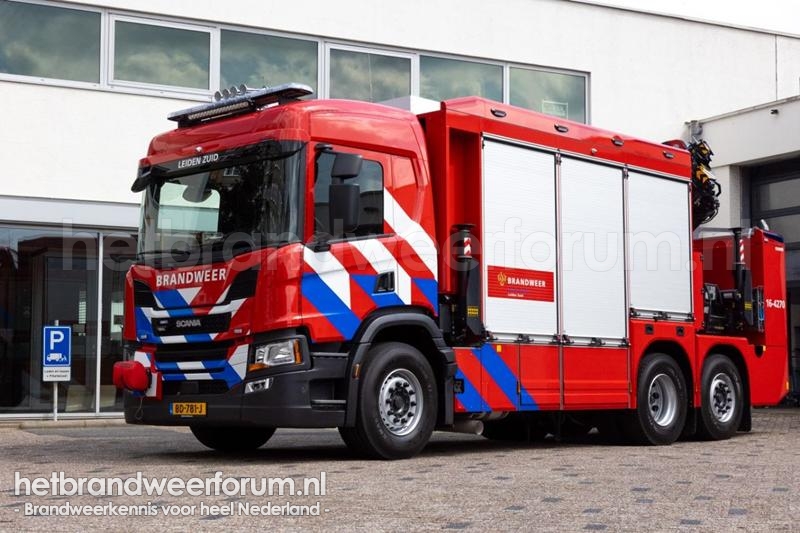 16-4270 Hulpverleningsvoertuig met kraan