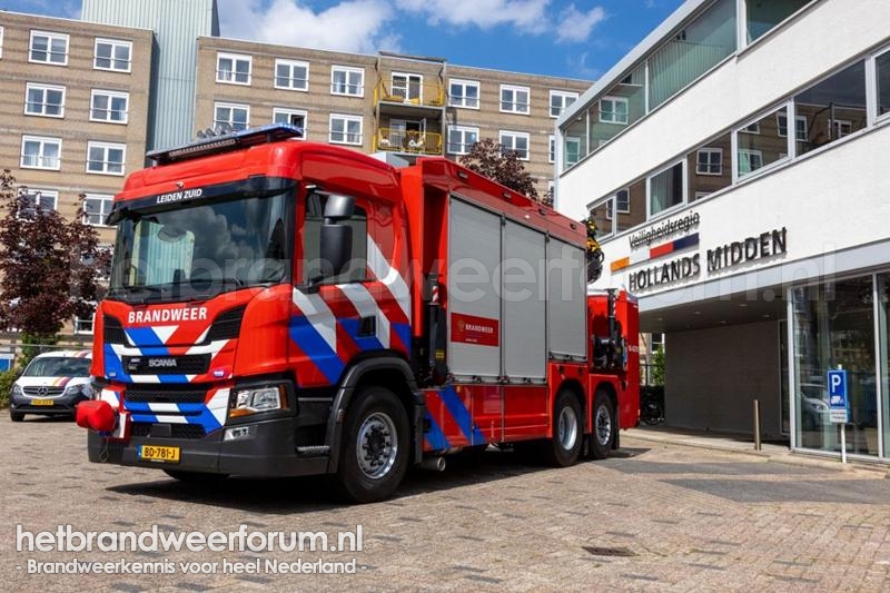16-4270 Hulpverleningsvoertuig met kraan