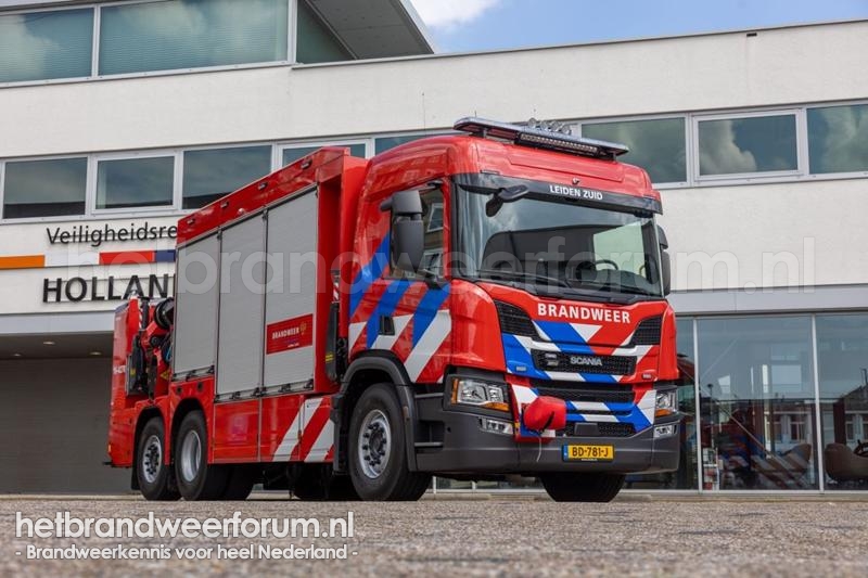 16-4270 Hulpverleningsvoertuig met kraan