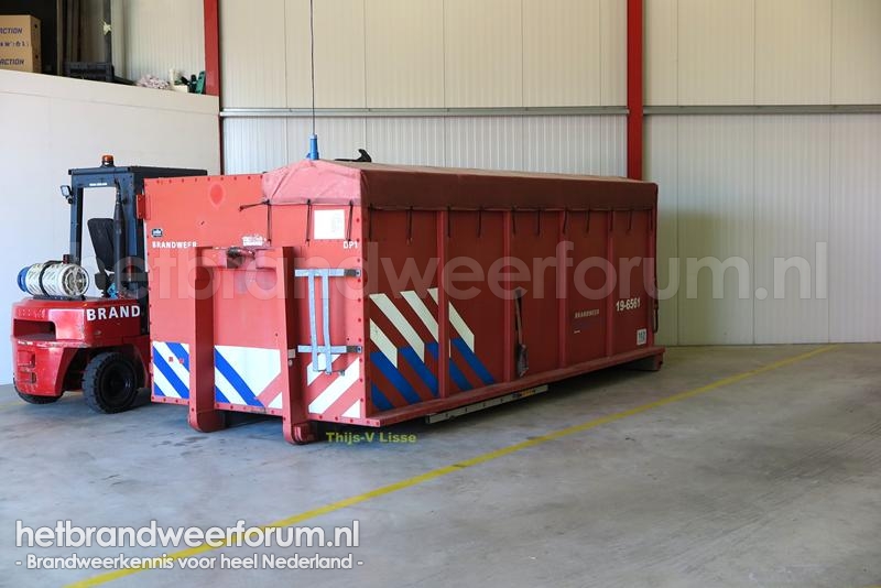 19-6561 Dompelpomphaakarmbak Grootschalige Watervoorziening