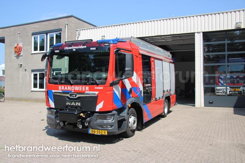 04-1432 Tankautospuit