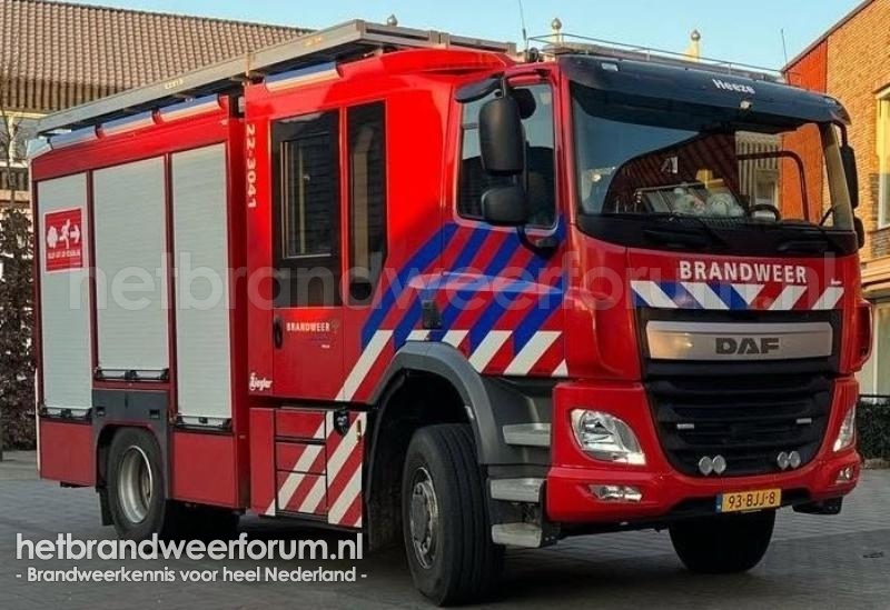 22-3041 Tankautospuit (Terreinvaardig)