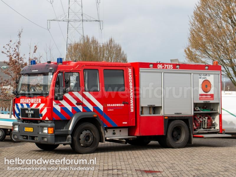 06-7135 Tankautospuit Jeugd 