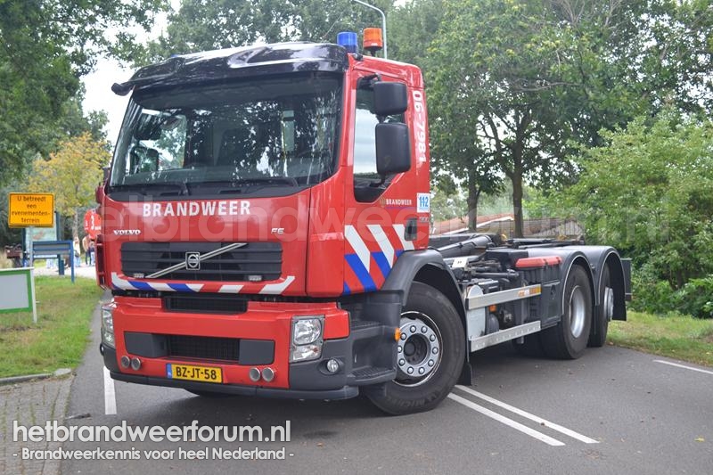 06-7981 Haakarmvoertuig