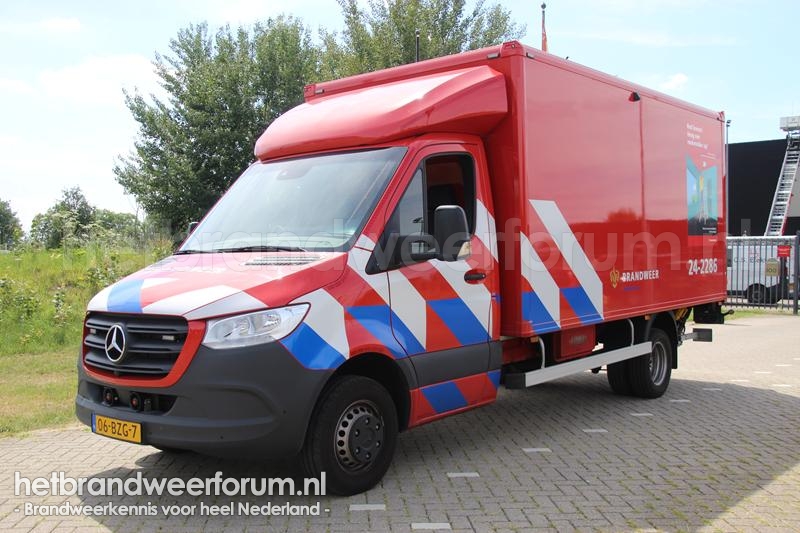 24-2286 Logistiek voertuig