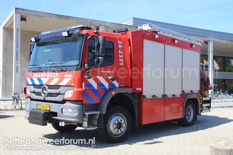 24-2371 Hulpverleningsvoertuig Terreinvaardig met Kraan
