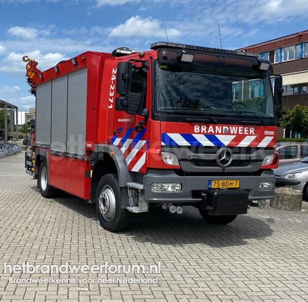 24-2371 Hulpverleningsvoertuig Terreinvaardig met Kraan