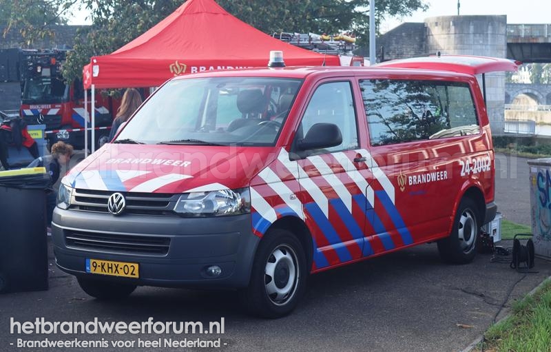 24-2002 Dienstbus